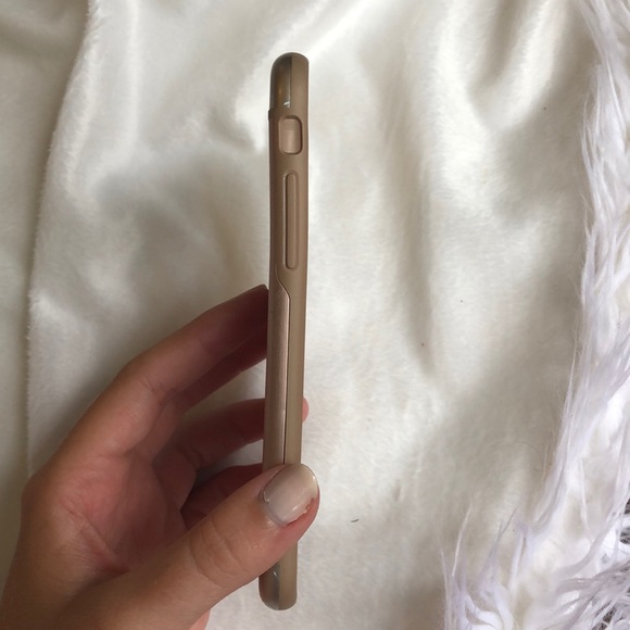 Phone case - Picture 2 of 4